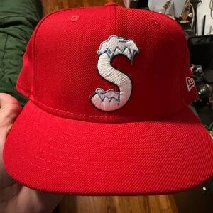 Supreme Fitted